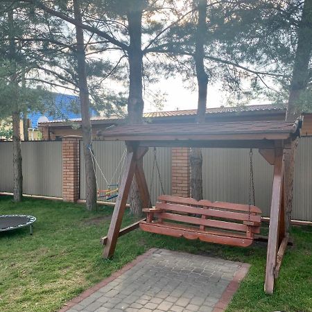 Комфортабельный Коттедж Bed & Breakfast Svitjaz Eksteriør bilde
