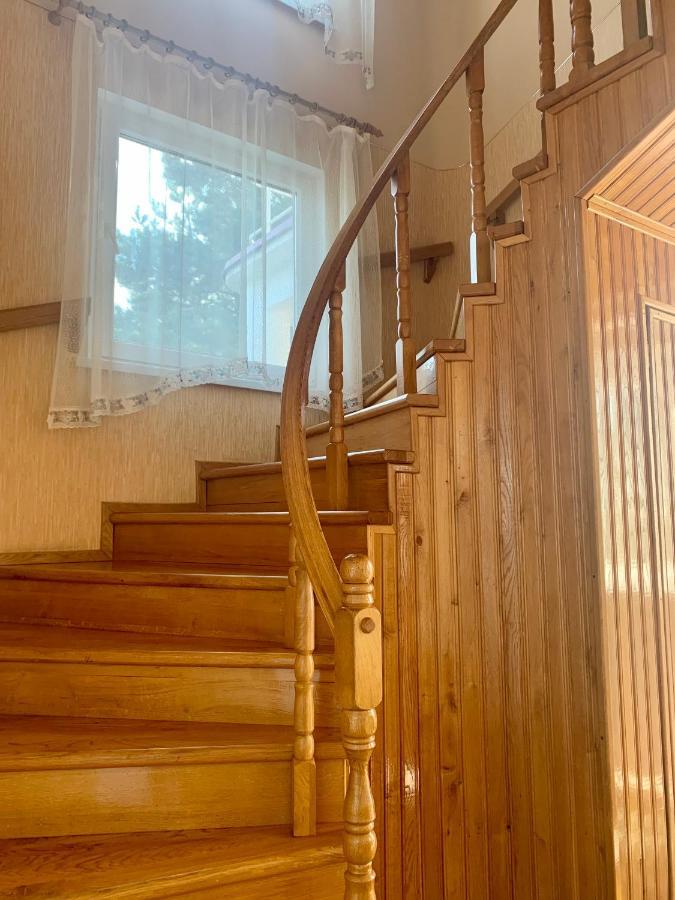 Комфортабельный Коттедж Bed & Breakfast Svitjaz Eksteriør bilde