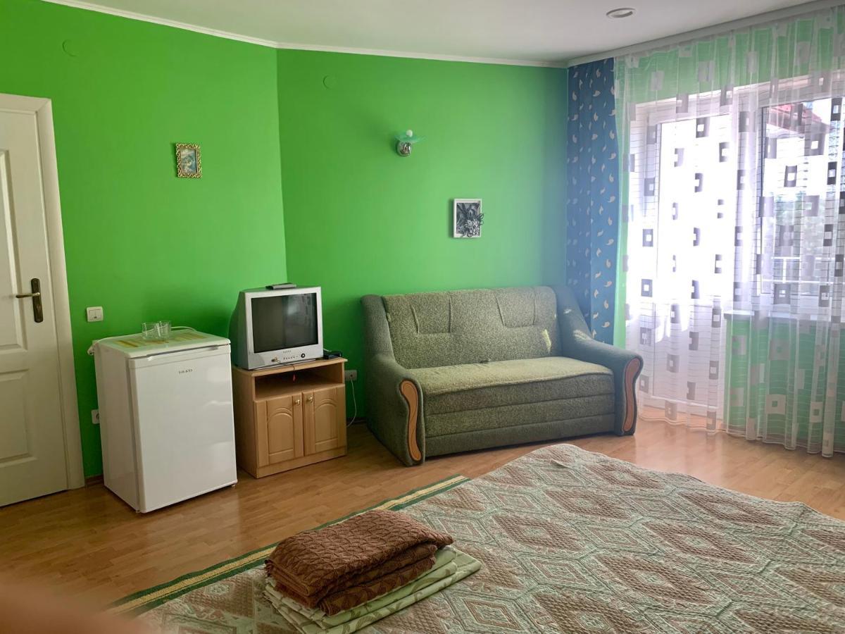 Комфортабельный Коттедж Bed & Breakfast Svitjaz Eksteriør bilde